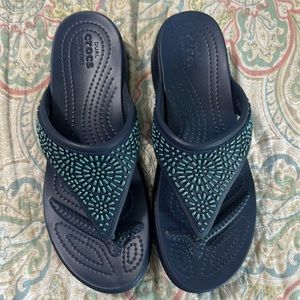 Navy Crocs embellished with aqua beading.  A dressier look for crocs.